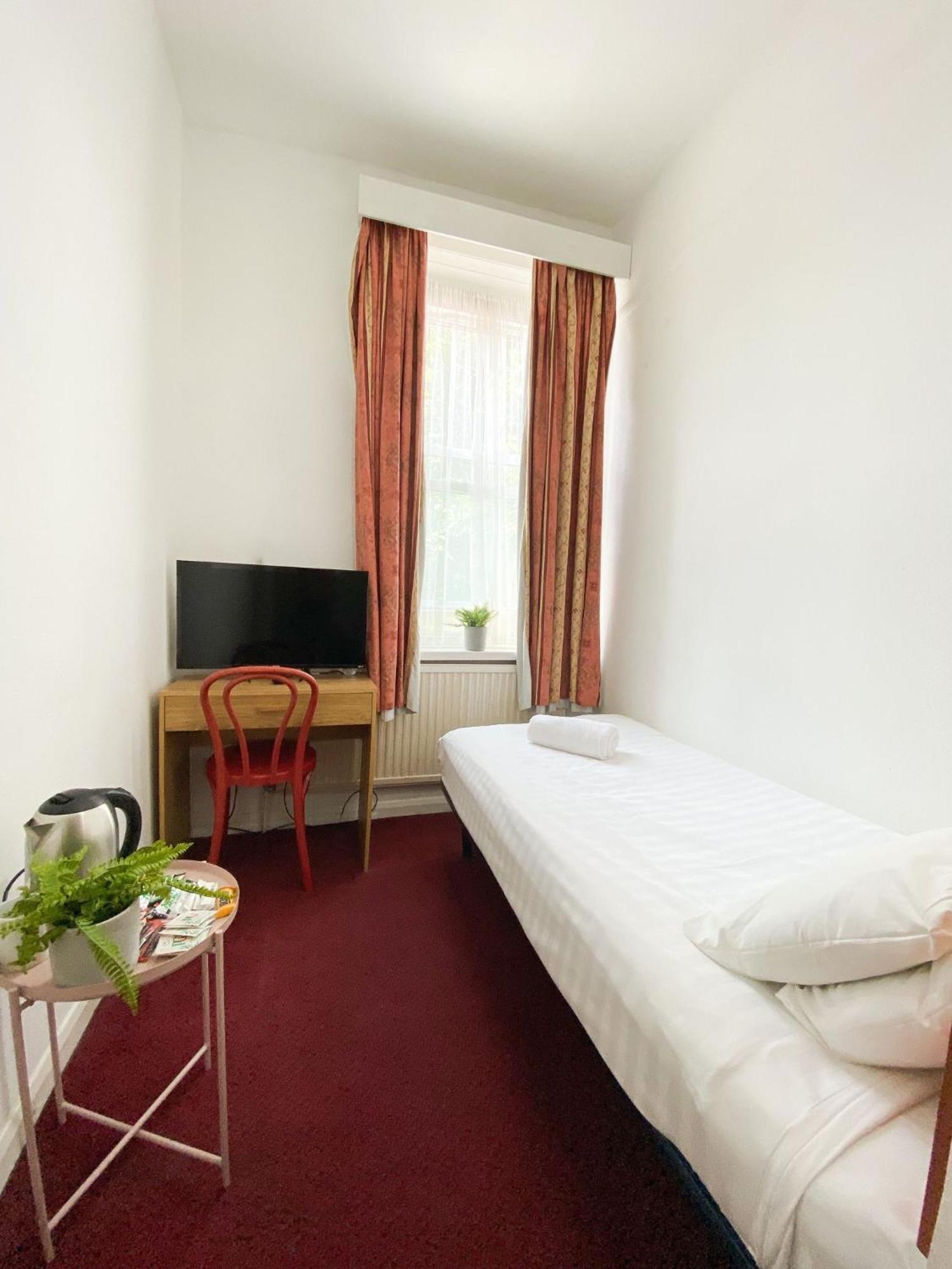 Orlando Hotel London Bagian luar foto